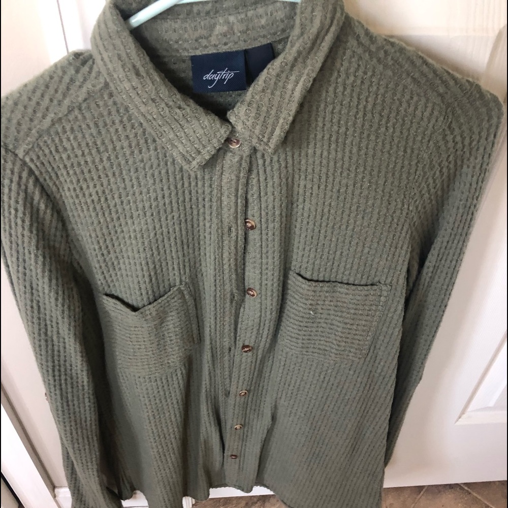 Day Trip button shirt, waffle knit! Button up back,too!